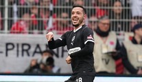 Momenty 28. kola Bundesligy: Krásné góly a voleje jako z praku
