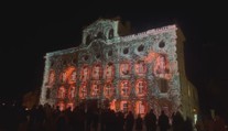VIDEO: Signal Festival opět rozzářil Prahu. Součástí trasy byl poprvé Pražský hrad