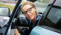 Povinné ručení pro auta se spalovacími motory zdraží. Expert řekl, co má vliv na cenu