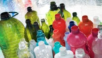 Odborník promluvil o rizicích mikroplastů. Jsou v rybách i našem těle, říká