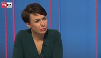 Žáci 1. stupně se do škol určitě vrátí, slíbil Roman Prymula v Napřímo