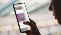 VIDEO: Tlačítko lajk už nebude jako předtím. Sociální síť mění funkci