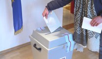 Politolog: Aby se odsunuly volby, musel by se změnit zákon a vyhlásit nouzový stav