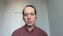 Fronty na benzín v Rusku jsou dlouhé i čtyři kilometry, říká Just