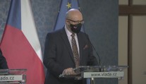V Česku odstartuje očkování další vakcínou proti covidu, oznámil Válek
