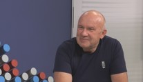 Přelet nad severním pólem vyžadoval i přípravu na boj s ledními medvědy, říká letec
