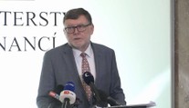 O povodňové dani v tuto chvíli neuvažujeme, říká Stanjura