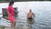 Otužování v létě? Lidé se připravují na zimu bez topení