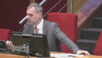 Praha stále nemá koalici. Ustavující zastupitelstvo pokračuje