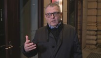HEADLINE: Úplný rozpad pozice EU, hodnotí Zaorálek mírová jednání o Ukrajině