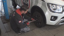 Do nutné výměny pneumatik zbývá měsíc. Služby zdražily zhruba o 15 procent