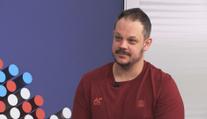 Pokud ceny ropy půjdou dál nahoru, za čokoládu si připlatíme, říká odborník