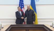 Americký ministr zahraničí navštívil Kyjev. Ujistil Ukrajinu o pokračování americké pomoci