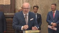 Teď je ideální doba na očkování proti covidu, vyzývá Válek