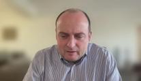 Politolog Šír: Bidenova návštěva v Kyjevě byla v ruských novinách zesměšňována