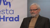 Známe kandidáty na prezidenta. Volby budou špinavé a osobní, řekl Schmarcz