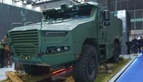 Uveze až šest tun výbavy. V Paříži představili české bojové vozidlo Tadeas 4x4