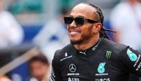 Osobnost Formule 1 Lewis Hamilton přestoupí z Mercedesu do Ferrari