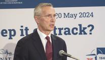 Jens Stoltenberg navštívil Prahu. Prezident Pavel mu udělil vyznamenání