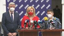 Tiskové konference poslaneckých klubů