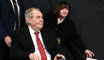 Miloše Zemana propustili z nemocnice. S výsledkem jsme spokojeni, uvedl přednosta