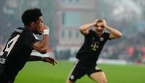 Momenty 10. kola Bundesligy: Povedené triky a skvěle vychytaná penalta