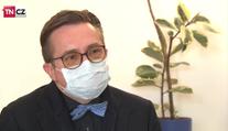 Kolik peněz stojí lidský život? Roman Šmucler odpovídal v pořadu Napřímo