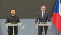 Zelenskyj poděkoval Fialovi za podporu. Česko může pomoci s výcvikem vojáků
