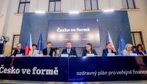 Poslanci dále projednávají konsolidační balíček. Debata může trvat i několik dní