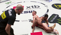 KSW 122 – sestřih: Vitalij Jakimenko vs. Marcello Morelli (10. 10. 2026)