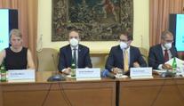 Tisková konference Ministerstva zahraničí k turistické sezoně