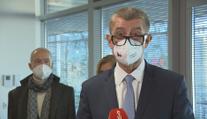 V O2 areně se zatím očkovat nebude. Babiš chce využít současná centra