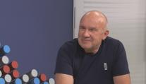 Přelet nad severním pólem vyžadoval i přípravu na boj s ledními medvědy, říká letec