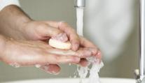 Českem se šíří žloutenka typu A. Populace už je málo promořená, vysvětlil epidemiolog
