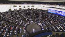 Ukrajina nadále osvobozuje svá území. Evropský parlament bude probírat další pomoc