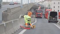 Začala oprava plzeňského mostu. Očekávají se dopravní komplikace