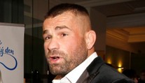 Vémola drsně reaguje na omluvu Pergnerové. Do hry se vložil i jeho právník