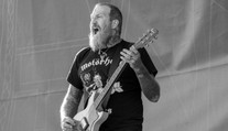 Zemřel bývalý kytarista metalové kapely Mastodon. Bylo mu pouhých 51 let
