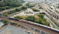 Legenda železnic v Česku. V neděli přejelo hranice francouzské TGV