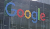 Změna v aplikacích. Z Google i Apple kalendářů mizí svátky