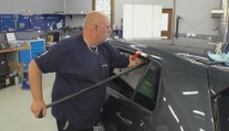 Kroupy lidem poničily auta. Škodám se přitom dá zabránit