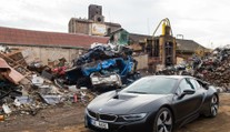 VIDEOTEST - BMW i8, aneb jak jezdí sporťák české policie
