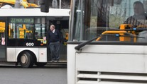 Autobusáci ostrouhají! Kraje chtějí založit vlastní dopravní podniky