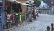 Hřensko se zbavuje všudypřítomných stánků. Město hyzdily přes 17 let