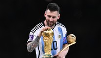 Štědrý strýček Messi. Mistrům světa koupil zlaté iPhony, utratil skoro 5 milionů