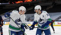 Covid znovu zasáhl do programu NHL: Zápasy odkládá Vancouver
