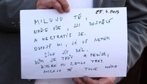 Iveta volala o pomoc, prozradil její dopis! Grafoložka rozebrala poslední vzkaz Bartošové