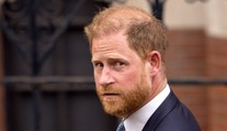 Princ Harry có thể trở lại Vương quốc Anh nhưng có điều kiện