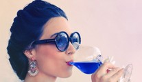 Nechutná vám bílé ani červené? Zkuste modré! Barva je přírodní