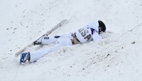 Spadla v semifinále, ale nevzdala to. Američanka vybojovala bronz celá pomlácená